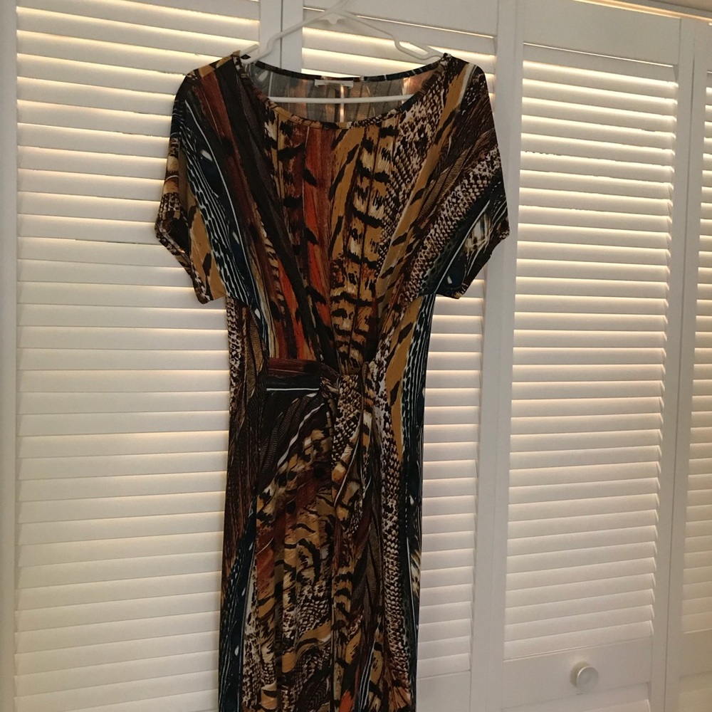 Multi color browns, gold and black